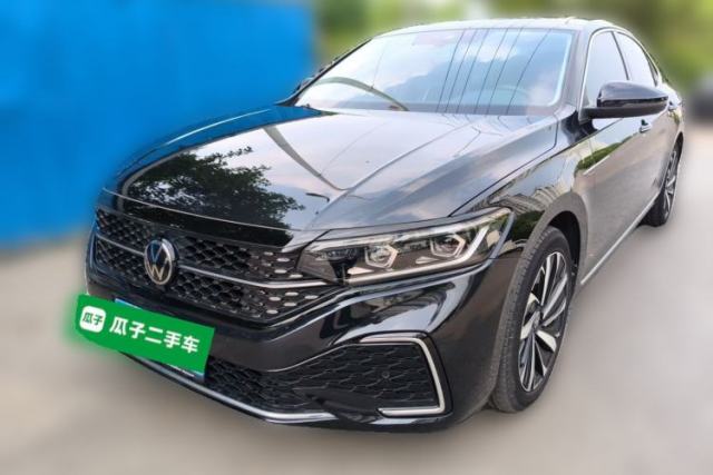 Used Volkswagen Passat 2023 330TSI Starry Luxury Edition