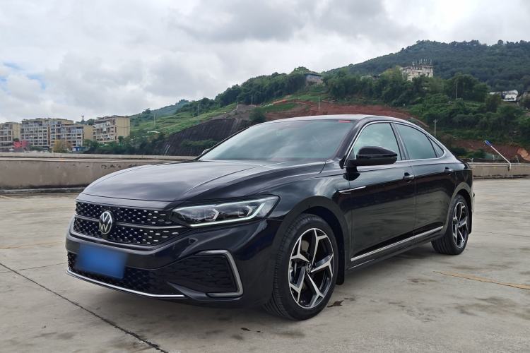Used Volkswagen Passat 2023 Revised 330TSI Starry Elite Edition Guazi used car, China used car export, Used car for sale, Used cars, Cheapest cars for sale
