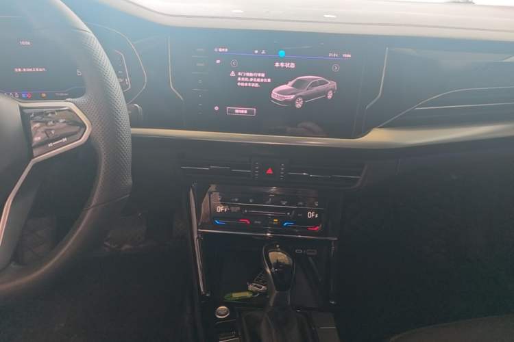 Used Volkswagen Passat 2023 Restyled 330TSI Starry Luxury Edition Audio And AC Panel