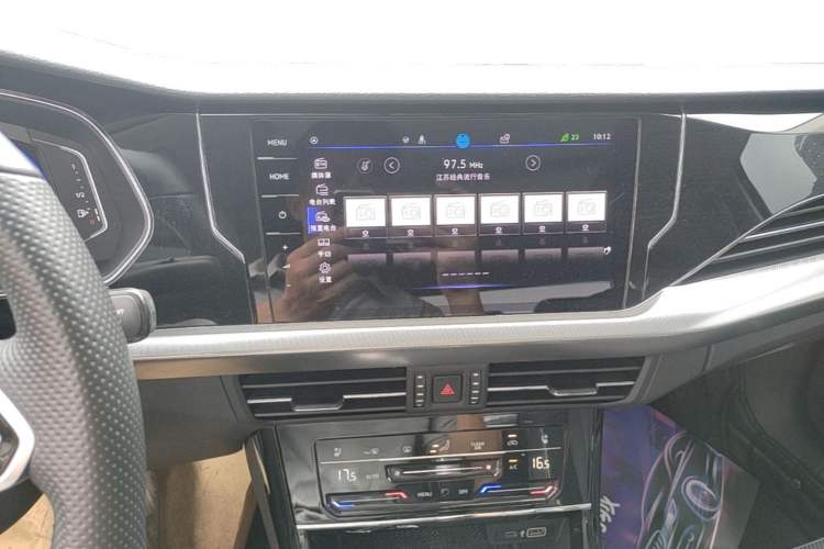 Used Volkswagen Passat 2023 330TSI Starry Luxury Edition Audio And AC Panel