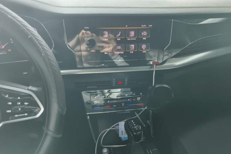Used Volkswagen Passat 2023 Revised 330TSI Elite Edition Audio And AC Panel