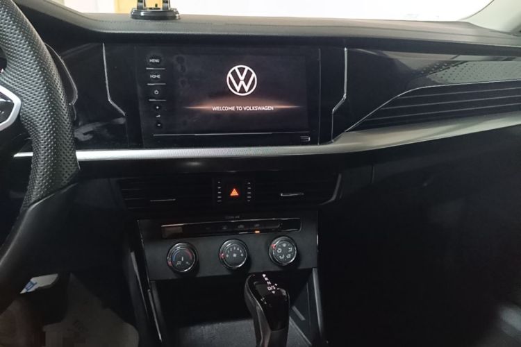 Used Volkswagen Passat 2023 Revised Version 280TSI Business Edition Audio And AC Panel