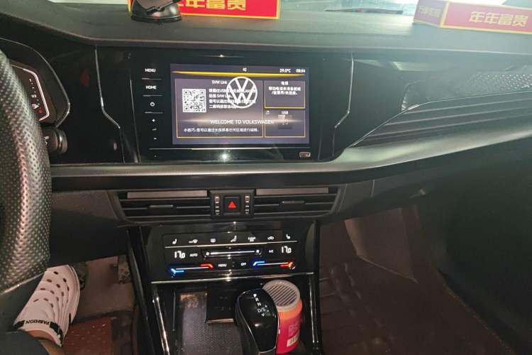 Used Volkswagen Passat 2023 Revised 330TSI Starry Elite Edition Audio And AC Panel