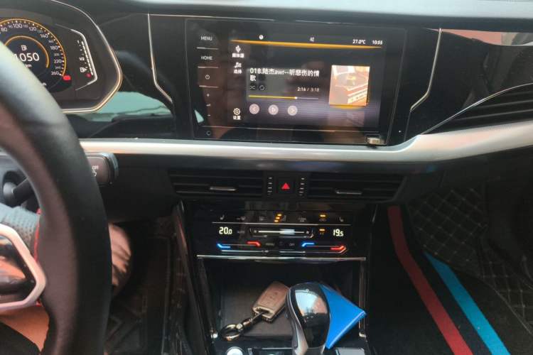 Used Volkswagen Passat 2023 Revised 330TSI Starry Elite Edition Audio And AC Panel