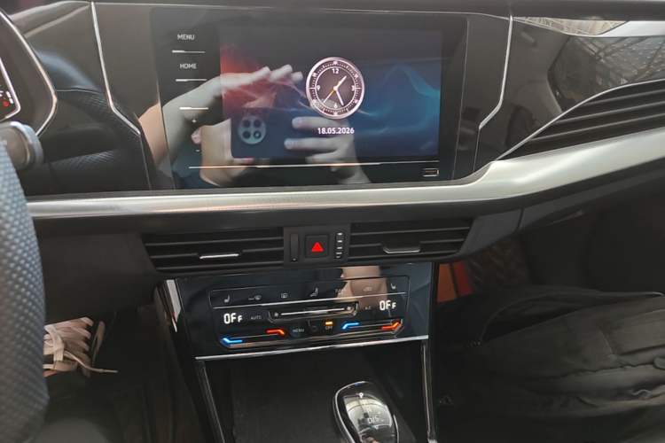 Used Volkswagen Passat 2023 330TSI Elite Edition Audio And AC Panel