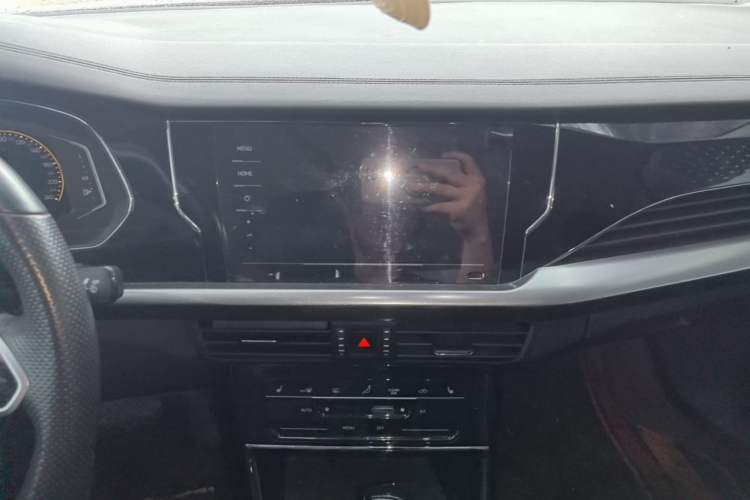 Used Volkswagen Passat 2023 330TSI Elite Edition Audio And AC Panel