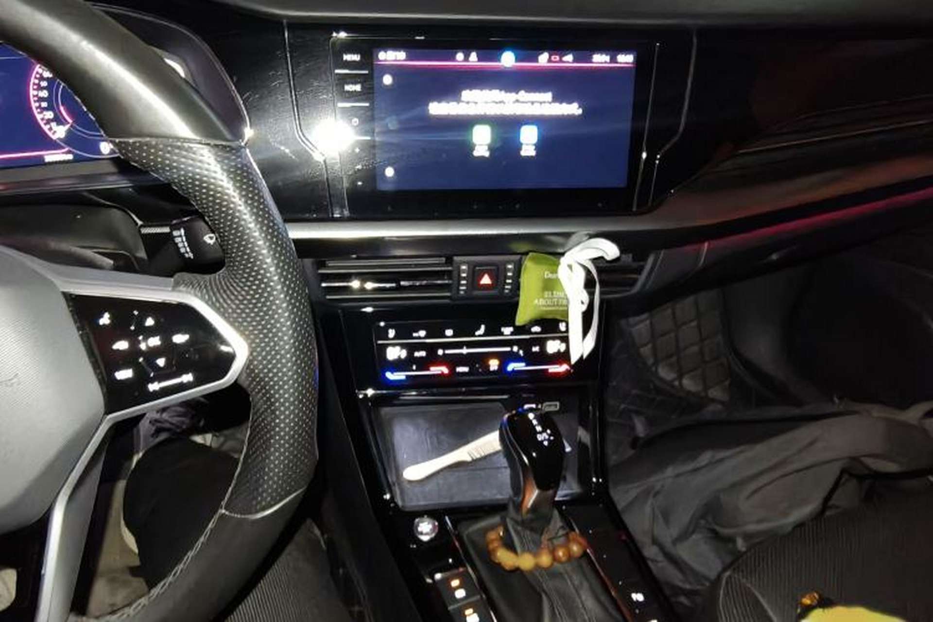 Used Volkswagen Passat 2023 330TSI Starry Luxury Edition Audio And AC Panel