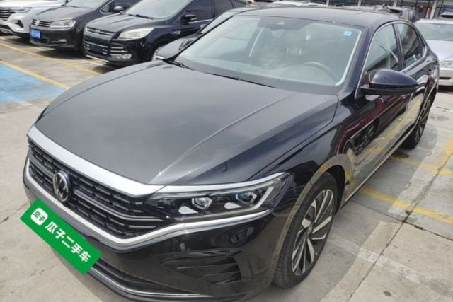 Used Volkswagen Passat 2023 330TSI Prestige Edition