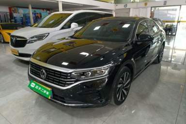 Used Volkswagen Passat 2023 Facelift 330TSI Luxury Edition