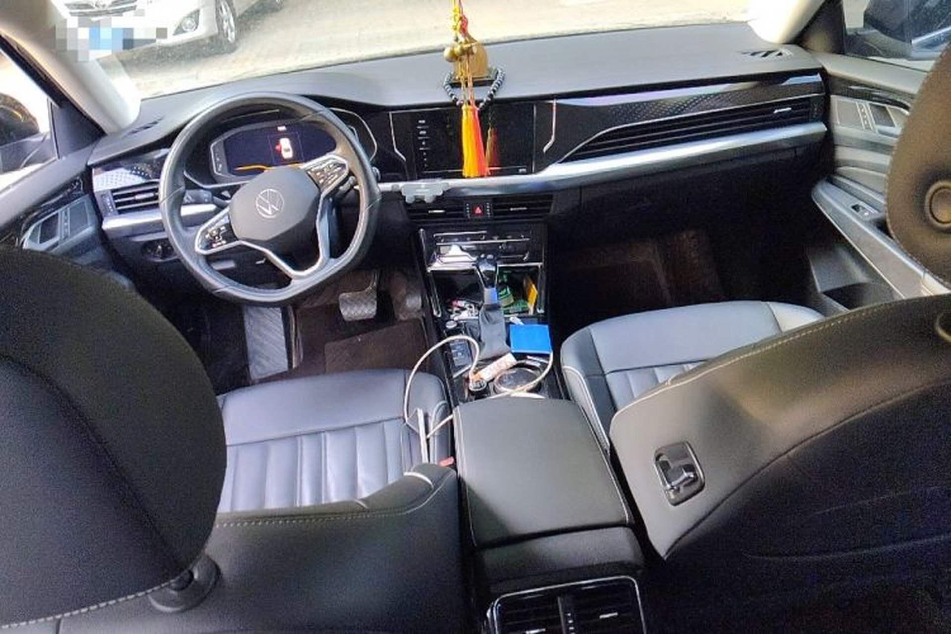 Used Volkswagen Passat 2023 Revised 330TSI Starry Elite Edition Center Console