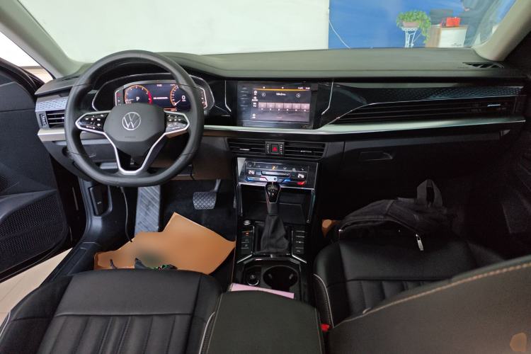Used Volkswagen Passat 2023 Revised 330TSI Starry Elite Edition Center Console