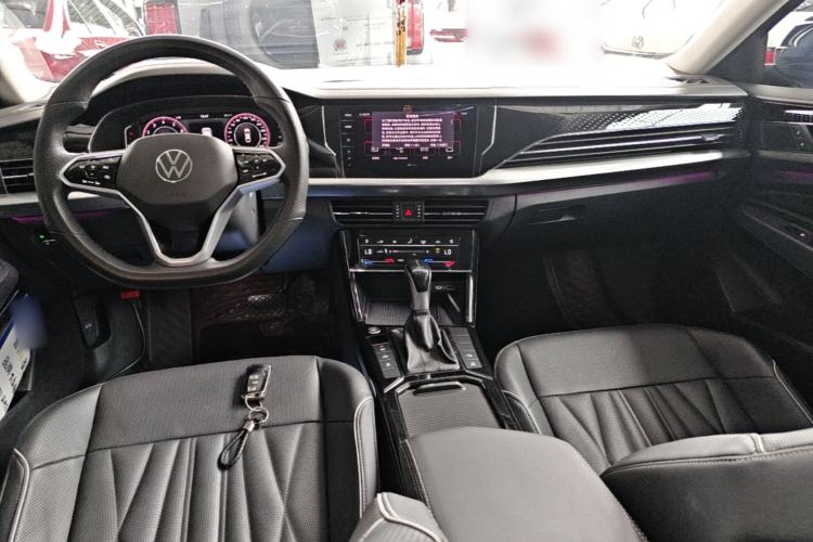 Used Volkswagen Passat 2023 Restyled 330TSI Starry Luxury Edition Center Console