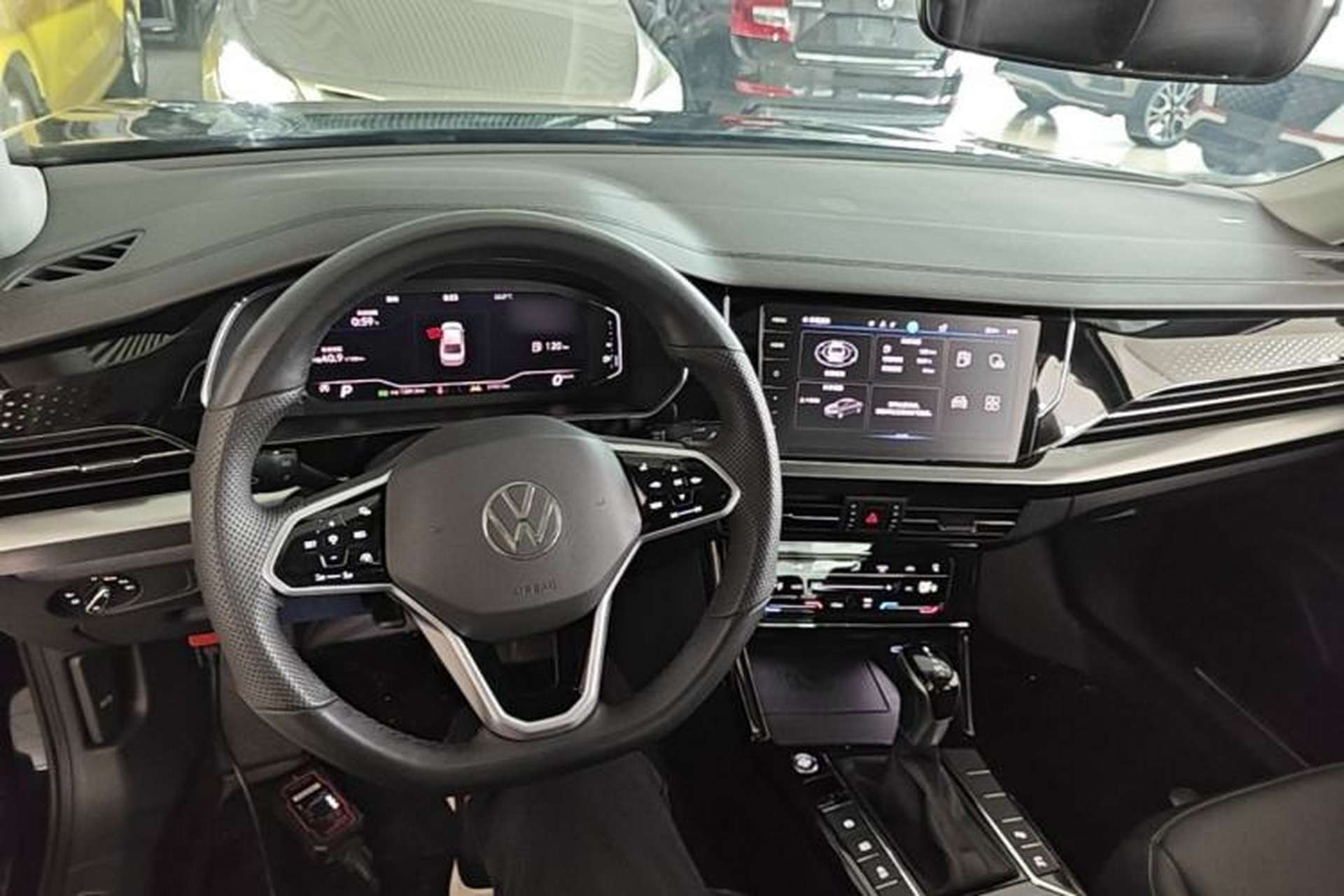 Used Volkswagen Passat 2023 Restyled 330TSI Starry Luxury Edition Center Console