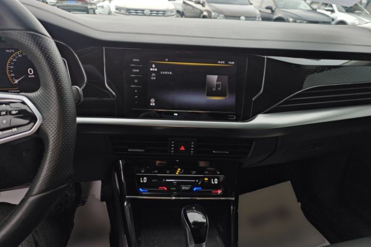Used Volkswagen Passat 2023 330TSI Starry Elite Edition Center Console