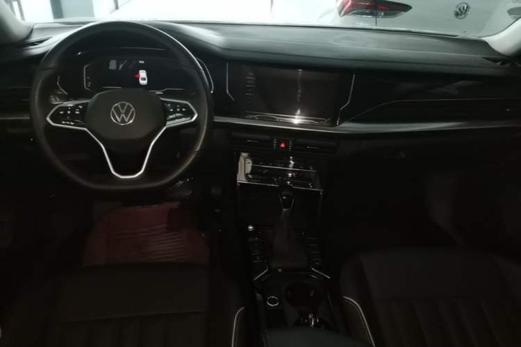 Used Volkswagen Passat 2023 330TSI Starry Elite Edition Center Console