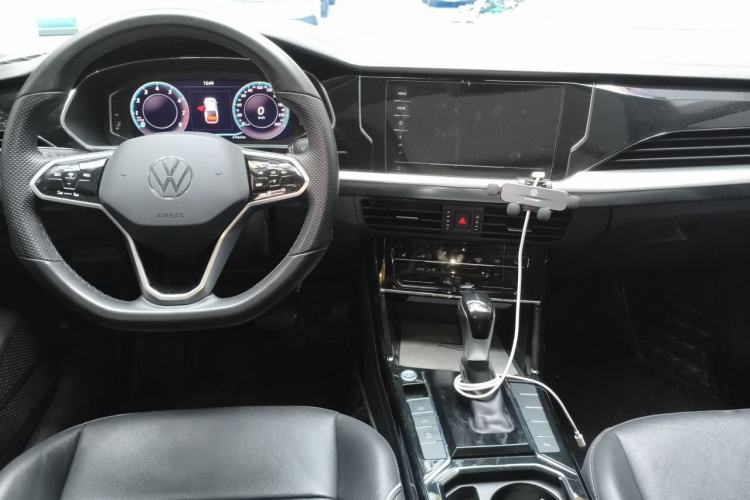 Used Volkswagen Passat 2023 330TSI Starry Elite Edition Center Console
