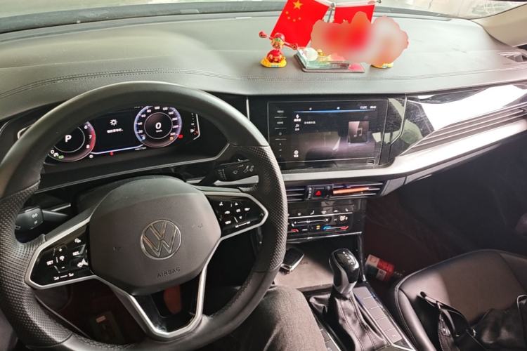 Used Volkswagen Passat 2023 Revised 330TSI Elite Edition Center Console