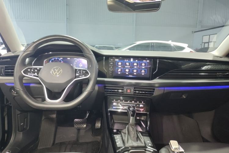Used Volkswagen Passat 2023 Restyled 330TSI Starry Luxury Edition Center Console