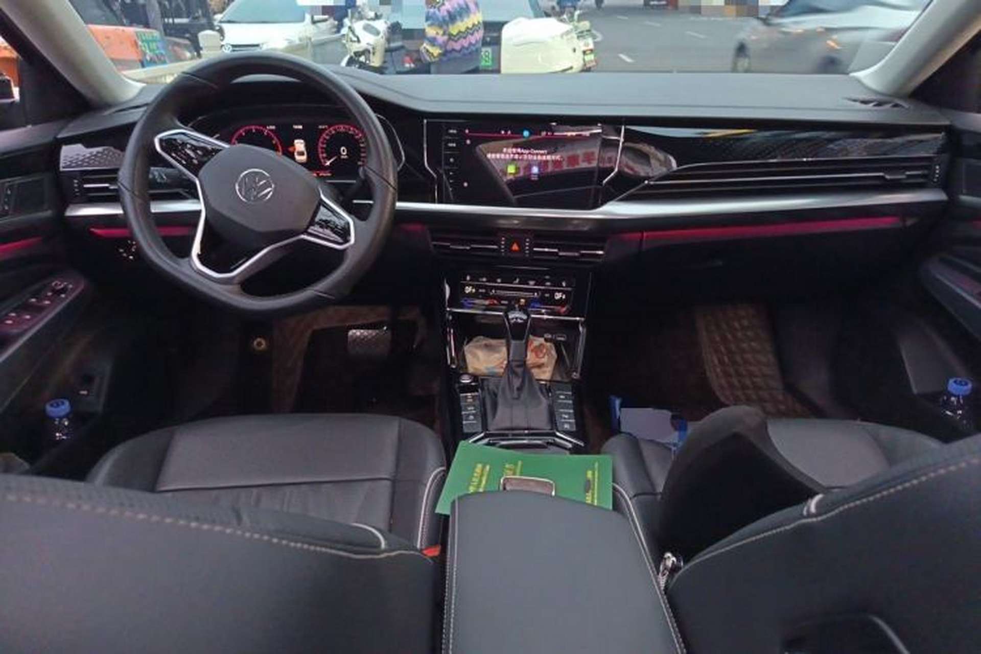 Used Volkswagen Passat 2023 330TSI Prestige Edition Center Console