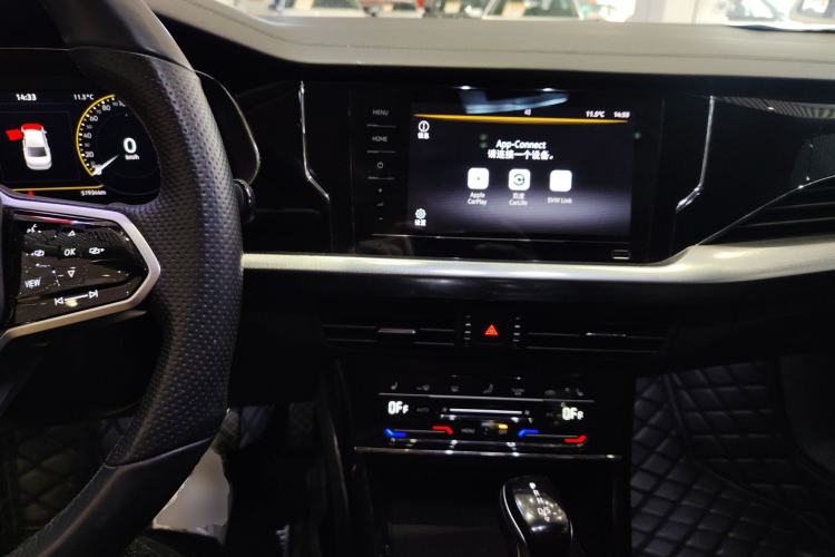 Used Volkswagen Passat 2023 330TSI Starry Elite Edition Center Console