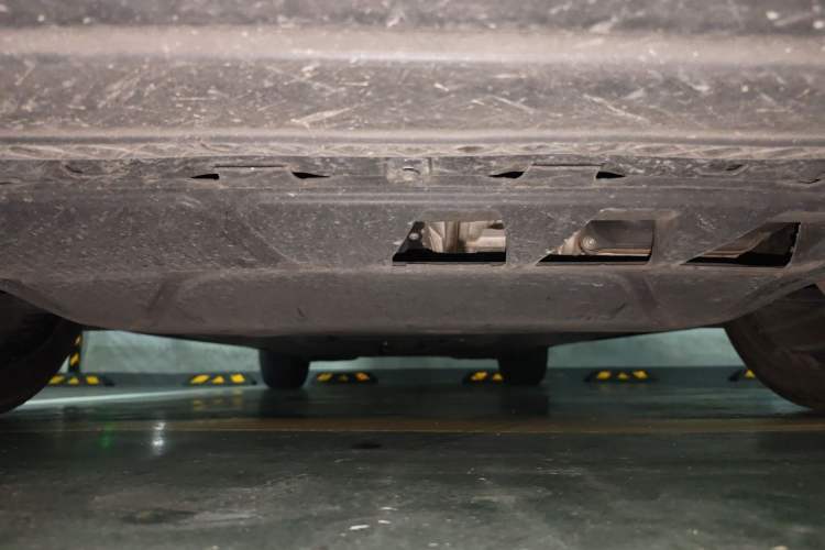 Used Volkswagen Passat 2023 330TSI Elite Edition Chassis Front