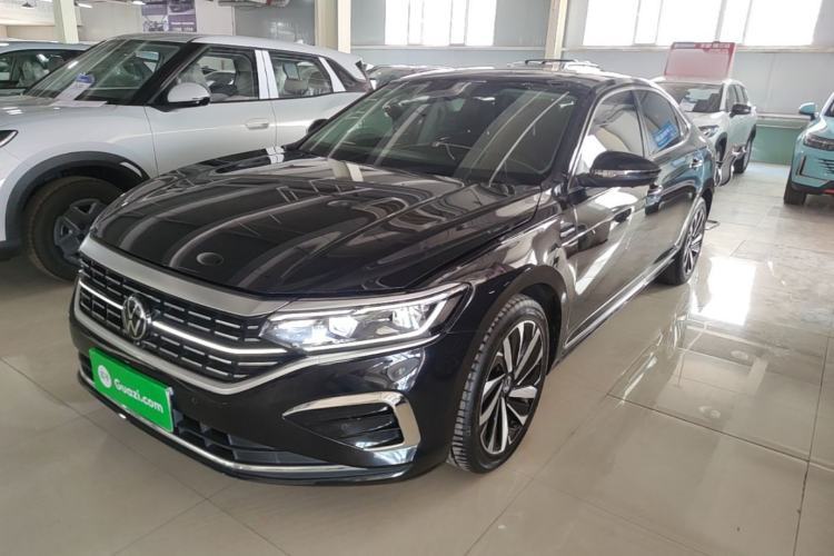 Used Volkswagen Passat 2023 330TSI Luxury Edition Guazi used car, China used car export, Used car for sale, Used cars, Cheapest cars for sale