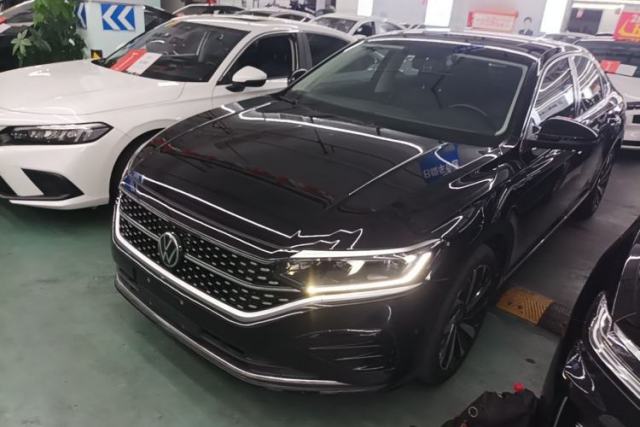 Used Volkswagen Passat 2023 330TSI Starry Elite Edition