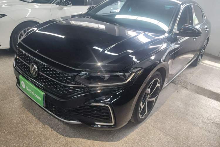 Used Volkswagen Passat 2023 Revised 330TSI Starry Elite Edition Guazi used car, China used car export, Used car for sale, Used  cars, Cheapest cars for sale