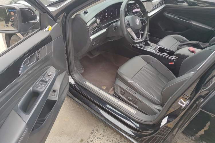 Used Volkswagen Passat 2023 Restyled 330TSI Starry Luxury Edition Driver Seat
