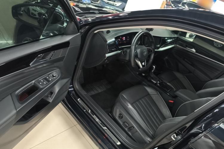 Used Volkswagen Passat 2023 Revised 330TSI Starry Elite Edition Driver Seat