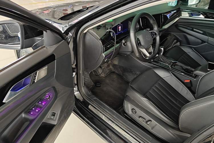 Used Volkswagen Passat 2023 Revised 330TSI Starry Elite Edition Driver Seat