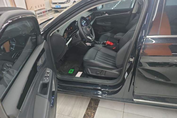 Used Volkswagen Passat 2023 Revised Version 280TSI Business Edition Driver Seat