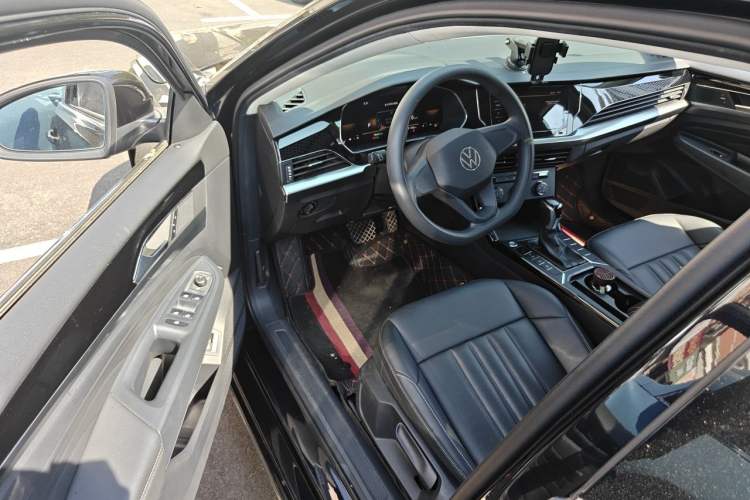 Used Volkswagen Passat 2023 Revised Version 280TSI Business Edition Driver Seat