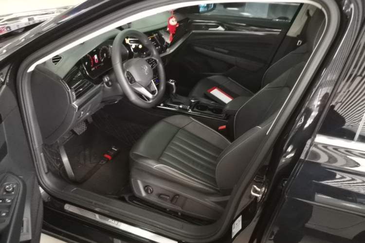 Used Volkswagen Passat 2023 330TSI Elite Edition Driver Seat