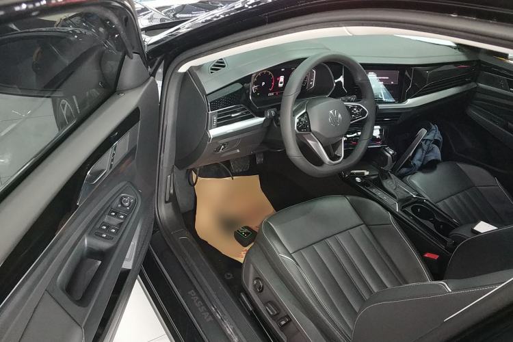 Used Volkswagen Passat 2023 Revised 330TSI Starry Elite Edition Driver Seat