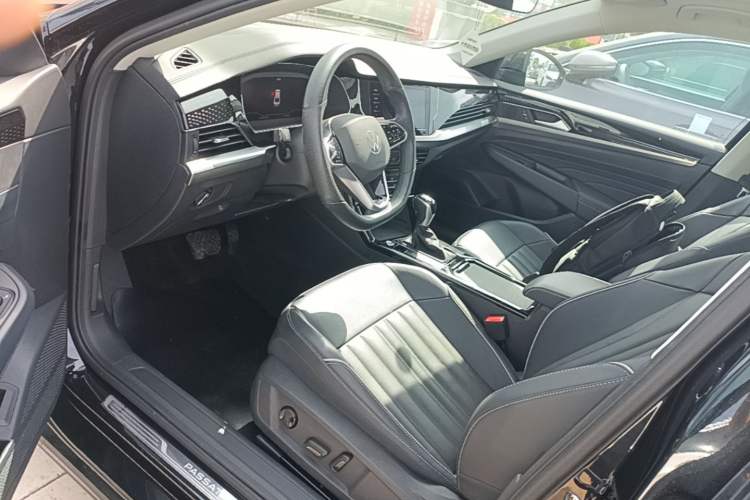 Used Volkswagen Passat 2023 Revised 330TSI Starry Elite Edition Driver Seat