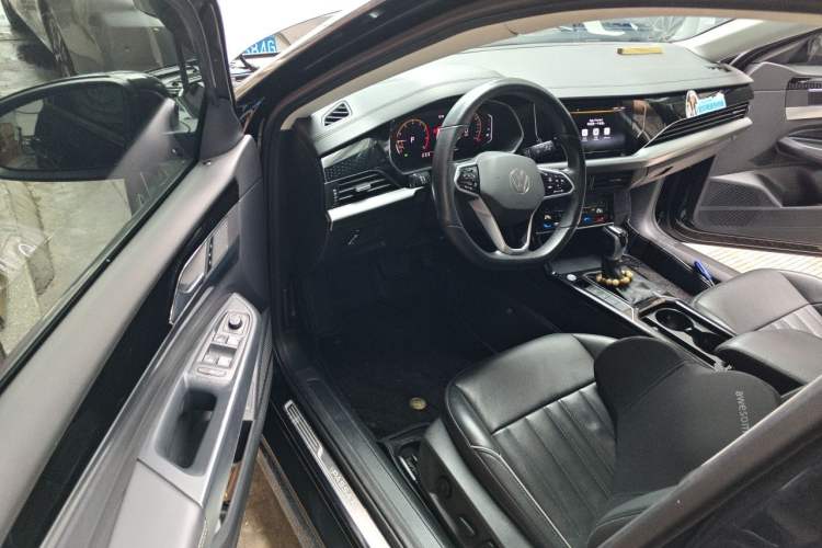 Used Volkswagen Passat 2023 330TSI Starry Elite Edition Driver Seat