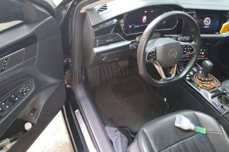 Used Volkswagen Passat 2023 330TSI Starry Elite Edition Driver Seat