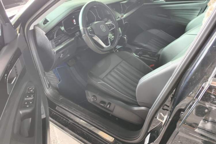 Used Volkswagen Passat 2023 Revised 330TSI Elite Edition Driver Seat