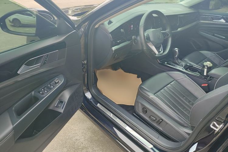 Used Volkswagen Passat 2023 Revised 330TSI Starry Elite Edition Driver Seat