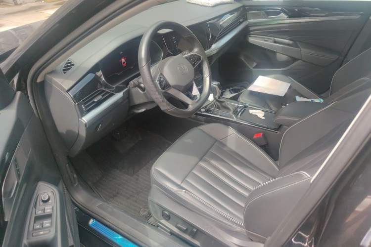 Used Volkswagen Passat 2023 Revised 330TSI Starry Elite Edition Driver Seat