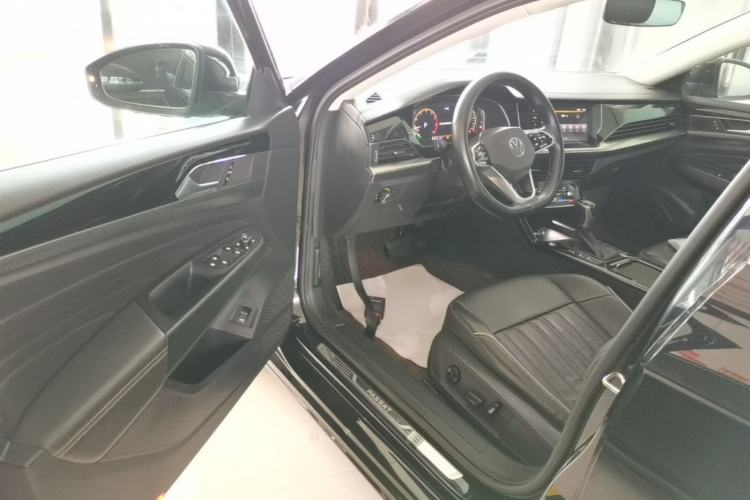 Used Volkswagen Passat 2023 Revised 330TSI Elite Edition Driver Seat