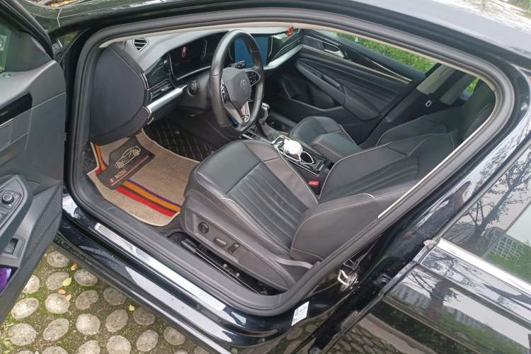 Used Volkswagen Passat 2023 Revised 330TSI Starry Elite Edition Driver Seat
