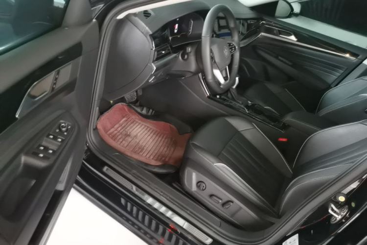Used Volkswagen Passat 2023 330TSI Starry Elite Edition Driver Seat