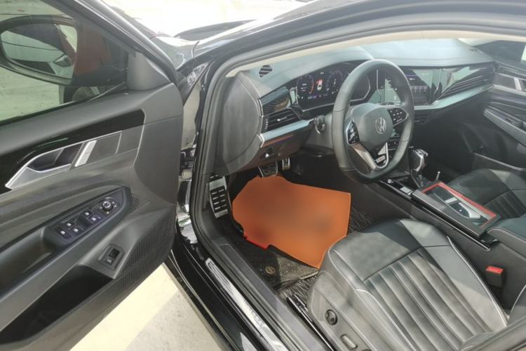 Used Volkswagen Passat 2023 Revised 330TSI Starry Elite Edition Driver Seat
