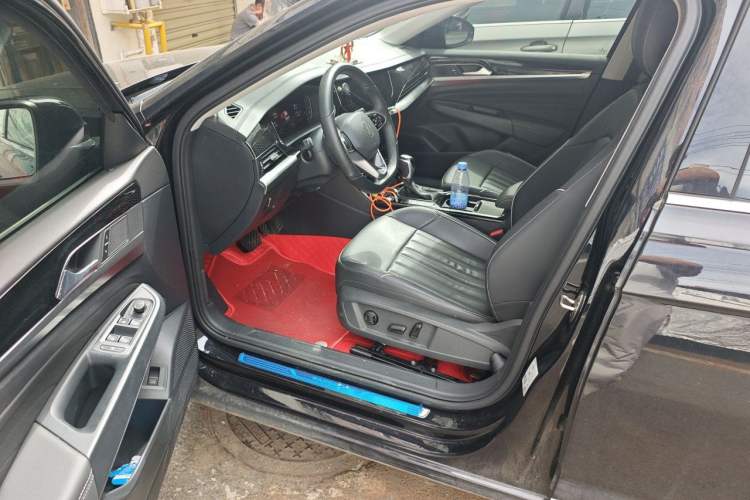 Used Volkswagen Passat 2023 330TSI Elite Edition Driver Seat