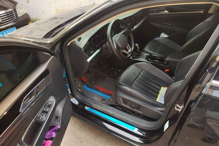 Used Volkswagen Passat 2023 330TSI Starry Elite Edition Driver Seat