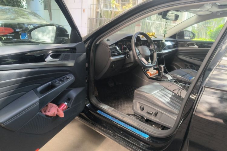 Used Volkswagen Passat 2023 Revised 330TSI Elite Edition Driver Seat