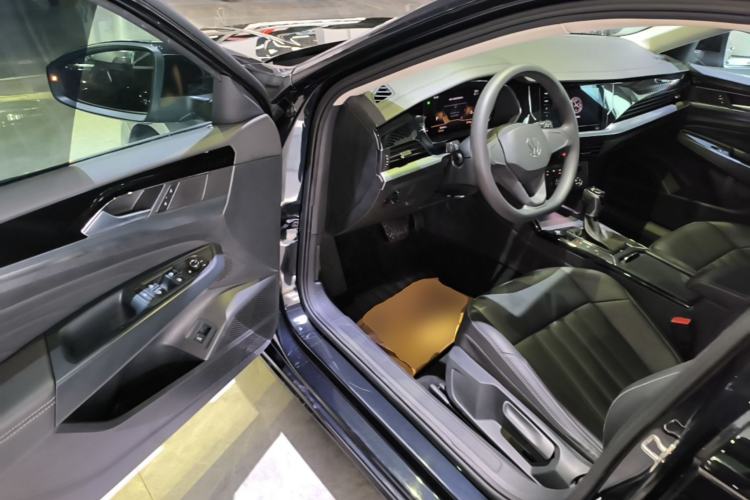 Used Volkswagen Passat 2023 Revised Version 280TSI Business Edition Driver Seat