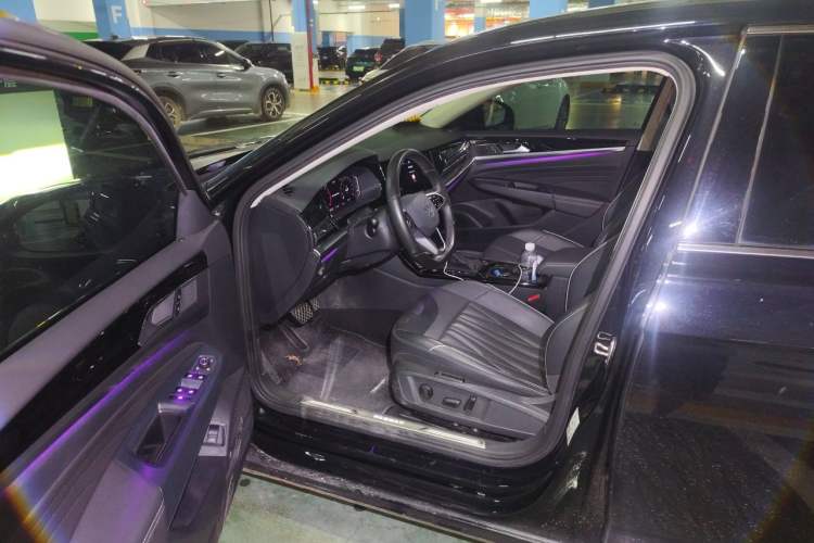 Used Volkswagen Passat 2023 Restyled 330TSI Starry Luxury Edition Driver Seat